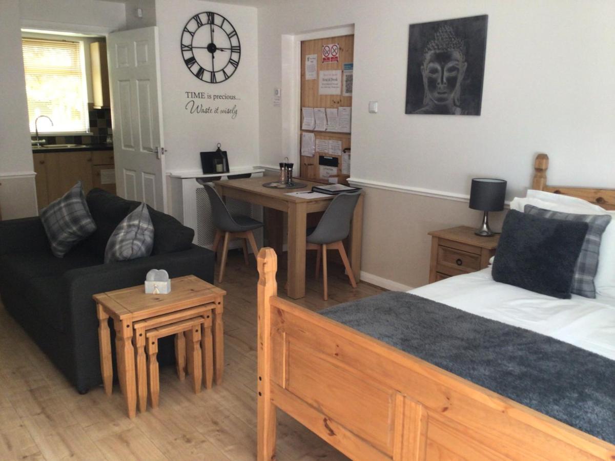 Meerkat Manor Colwall ภายนอก รูปภาพ