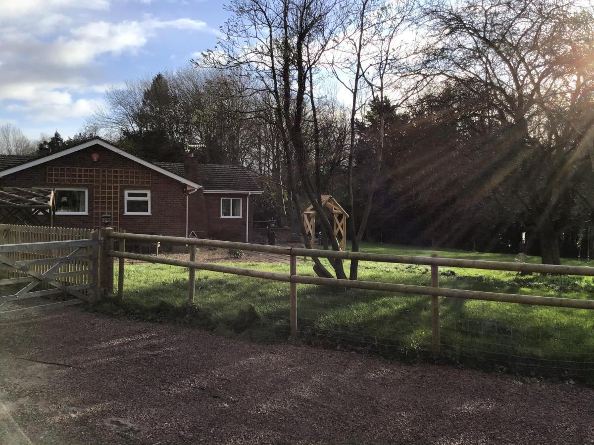 Meerkat Manor Colwall ภายนอก รูปภาพ